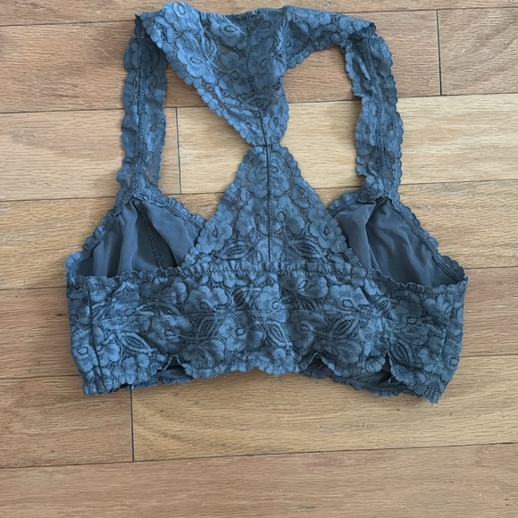 Intimately Free People | Slate Gray Lace Bralette | size L - Picture 4 of 4